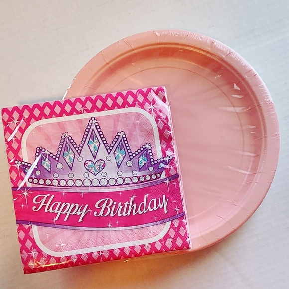 GIRLS Birthday Party Necessities/DECORATIO… - Picture 3 of 3